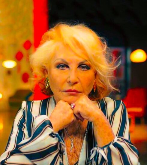 Roberta Tagliavini - Cash or Trash